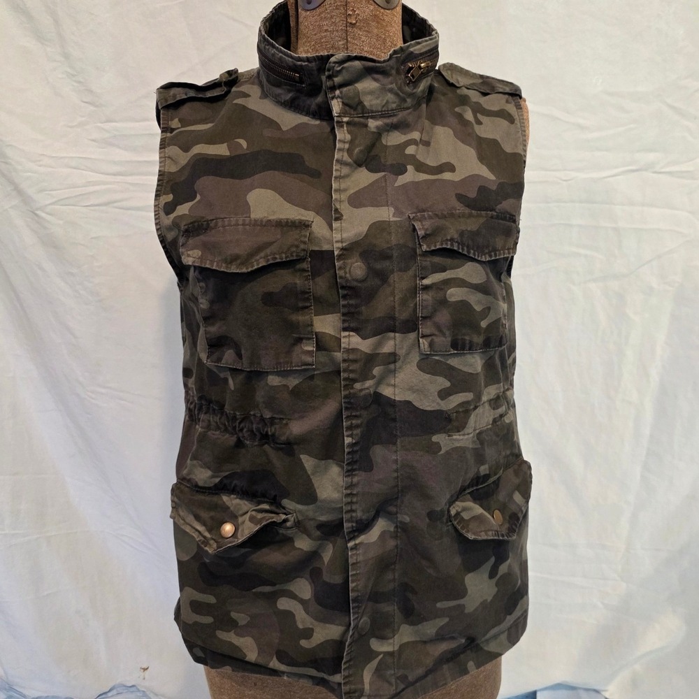 Love Tree Utility Vest Camo Military Sleeveless Jacket Green XL W20 L25